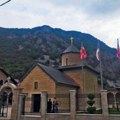 Vučić i Dodik danas u manastiru Rmanj, dočekao ih episkop Sergije