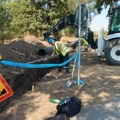 Ečka se spaja na gradski vodovod: Počeli radovi na novoj mreži, cevi se polažu na trasi od Zrenjanina do naselja JKP "Vodovod…
