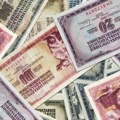 Завирите у старе новчанике и фиоке: Ова новчаница од 100 динара данас вреди десетине хиљада евра