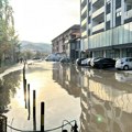 Havarija u Kragujevcu, pukla cev! Na ulicama potop: Pet naselja trenutno bez vode
