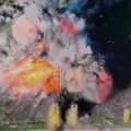 (Video) Ovo se desilo prvi put u istoriji ratovanja! Ukrajinci koristili "zombi automobile" i zarobili 250 Rusa, upotrebljeni…