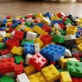 Neverovatna priča mladog milionera: Kako je 18-godišnjak od prodaje delova starih LEGO igračaka stigao do 354.000 evra…