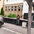 Đurić slao poljupce miljkoviću Nastavlja se suđenje Belivukovoj grupi, optuženi dovezeni u Specijalni sud (video)
