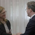 Marija Jovović dobila srpski pasoš i rešenje o državljanstvu: Selaković lično uručio dokument
