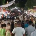 (Uznemirujući video) stampedo u hramu: Ima poginulih