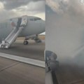 (Video) Dim kulja na sve strane, a putnici padaju po pisti Dramatična situacija na aerodromu, snimljen razgovor kontrolora…