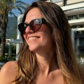 Anica Lazić pokazala sestru: Kao bliznakinje su, a Vanja je master završila na ovom državnom fakultetu