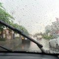 Kada ste poslednji put zamenili metlice brisača? Većina vozača čeka predugo