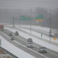 Snažna zimska oluja zahvatila delove SAD: Zabeleženo na stotine saobraćajnih nesreća i kašnjenja letova