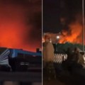 (Video) Saudijska Arabija napala Jemen: Zahuktava se novi sukob na Bliskom istoku, bombardovan grad zbog pošiljke oružja iz UAE…
