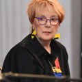 Umirem od raka, sporo ide: Vedrana Rudan u potresnom tekstu opisala detalje borbe sa teškom bolešću