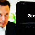 Grok radi i kada ugasite računar: Ilon Mask objasnio kako je to moguće