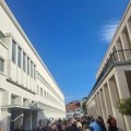 Bivši radnici pokrajinskih institucija zahtevaju poništavanje otkaza