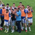 Šampionski ples najbolje ekipe u Srpskoj ligi. Bravo za Lazu i njegove majstore!