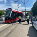 Nezgoda kod autobuske stanice: Sudarili se tramvaji (video)