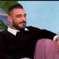 Ovo je rođeni brat Darka Lazića! Mnogi kažu da liče, a i on se bavi pevanjem: "Ne sviđa mi se naš šoubiznis"