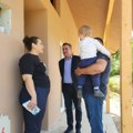 "Ove porodice nisu samo primer opstanka, već i stvaranja": Više porodica u opštini Zvečan zahvaljujući podršci…