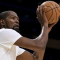 Jedan od najboljih NBA košarkaša kupio manjinski udeo u Pari Sen Žermenu