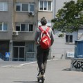 Ovo morate da znate, tiče se električnih trotineta: Agencija za bezbednost saobraćaja uputila važan apel