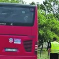 Vozač našao torbu punu oružja Dramatična scena u autobusu za Obrenovac