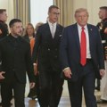 Zelenski poklonio Trampu golf palicu ranjenog ukrajinskog vojnika: Amerikanac uzvratio simboličnim darom