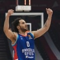 Efes desetkovan pred Partizan - Kokoškov bez Larkina u Bursi