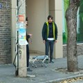 Internet gori zbog snimka sa Dorćola: Robot-pas u Beogradu!