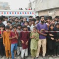 Najmanje 14 dece nastradalo u Pakistanu kada se srušio krov centra za dodatne časove