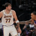 Lejkersi slavili protiv Jute, Luka Dončić upisao 52 poena