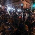 I sinoć 45.000 policajaca i žandarma na ulicama Francuske
