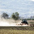 Sastanak poljoprivrednka i ministarke: Za grešku u e-Agraru prvo opomena