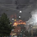 Veliki požar u vodenom parku u Geteborgu (FOTO)