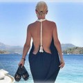 Ona je najbogatija pevačica na Balkanu! Godišnje zgrne 92 miliona! Ne zna šta će sa parama, otkriveno šta radi!
