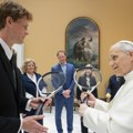 Sinera primio Papa: “Grešniku” oprošteni gresi
