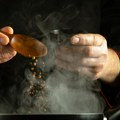 Važno upozorenje: Velika NESTAŠICA proizvoda bez kojeg se ne može skuvati nijedno JELO u Srbiji!