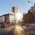 Jeziv snimak iz vožnje u centru Novog Sada: Daje gas u suprotnom smeru, a onda pravi šokantan potez: "Nije mi jasan ovaj što…