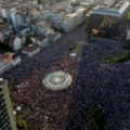 Državljanin Rusije proteran iz Srbije zbog snimka protesta na Slaviji, saopštili studenti u blokadi