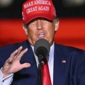 Trump pritišće EU da uvede 100%-tne carine Indiji i Kini kako bi izvršio pritisak na Putina