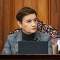 Vijesti: Ana Brnabić pričom o kavčanima i škaljarcima skreće pažnju sa situacije u Beogradu