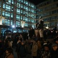 AP: U Beogradu hiljade na protestu protiv represije nad fakultetima