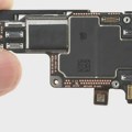 Apple gubi bitku za LPDDR memoriju: AI tera cene gore