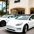 Rentakar kompanija rasprodala 30.000 električnih automobila - sada ulaže u robotaksije