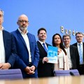 Немачка привреда расте, али проблеми остају