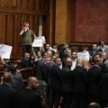 Završena sednica Narodne skupštine, Orlić uz uvrede opoziciji poručio – „vidimo se“