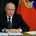 Putin optužio Zapad da pokušava da 'rasparča i opljačka' Rusiju