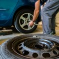 Danas prestaje obaveza korišćenja zimskih guma: Koliko košta zamena letnjim pneumaticima