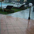 Prve fotografije nevremena koje je pogodilo Grčku! Od rane zore haos - turiste tek čekaju stravične oluje! (foto)