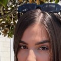 (Foto) od ovog kadra mnogima neće biti dobro: Čolina ćerka se ovako fotografisala: Grudi u prvom planu, a evo gde trenutno…