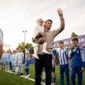 Ademe, nikad nećeš biti sam - vatromet emocija na otvaranju terena posvećenog heroju novog pazara