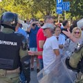 Skup studenata u blokadi na Novom Beogradu povodom vojne parade